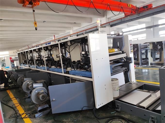 Machine d'impression à commande PLC Flexo avec découpe sous pression répétée 286-1200 mm et haute efficacité