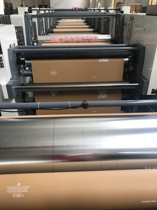 Machine d'impression à haute vitesse à rouleaux en céramique d'aniloxe pour papier Max. Largeur de la toile 1020 mm