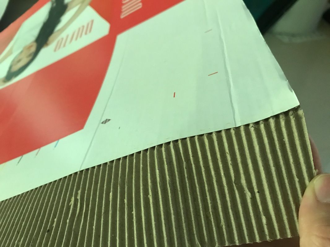 Machine d'impression flexographique préimprimée en carton ondulé avec une largeur maximale de 1020 mm