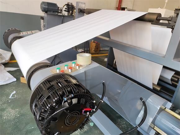 4 Machine d'impression en carton ondulé couleur pour boîtes de carton