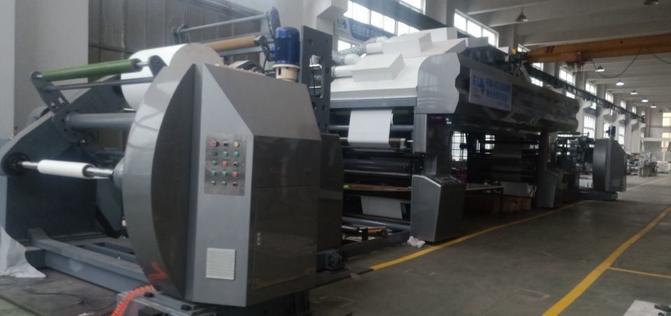 1350 mm de largeur Lamination chimique à base d'eau Aucune machine de revêtement plastique pour papier d'art