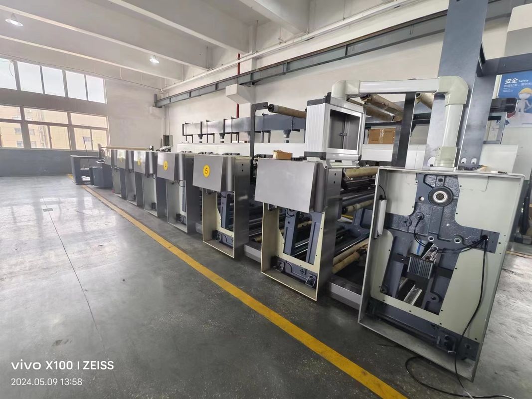 Machines d'impression flexibles pour papier kraft, carton et papier de doublure