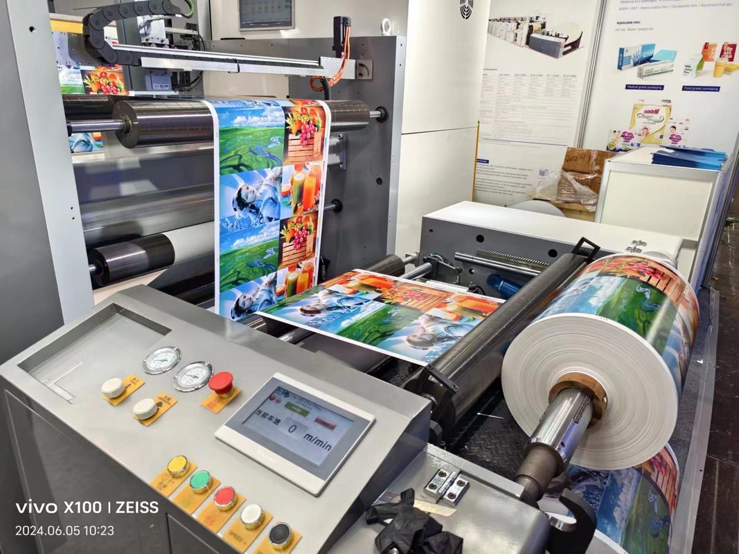 Machine d'impression à haute vitesse 4 couleurs à rouleaux à rouleaux Flexographie