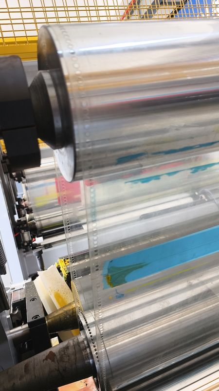 L'encre à base d'eau respectueuse de l'environnement pour la machine d'impression Flexo Caterpillar