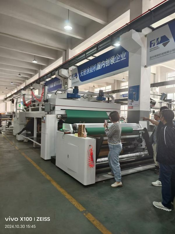 Machine à imprimer en cascade facile à utiliser pour enregistrer les couleurs avec précision