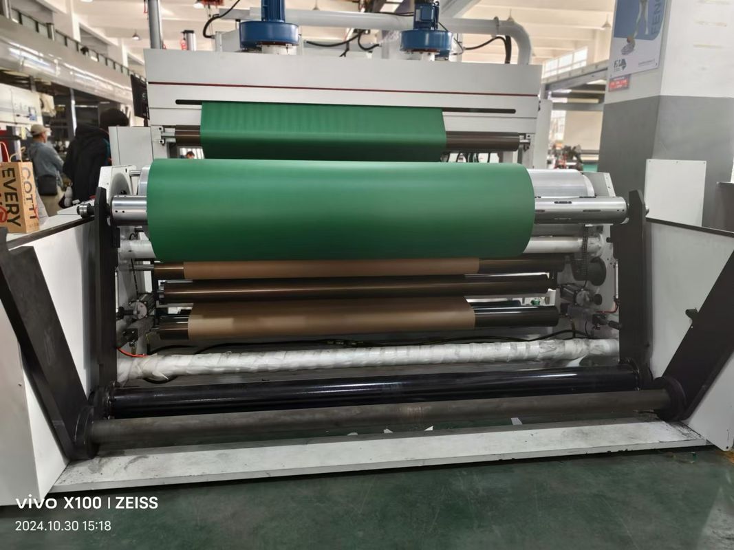2.5m de largeur de couleur exacte de registre en cascade Flexo machine d'impression avec 6m four chauffant