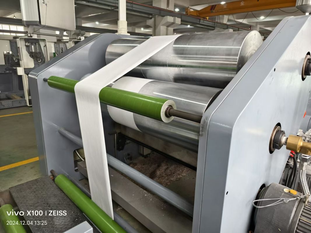 Machine automatique de revêtement à la cire d'abeille pour papier ciré d'emballage de sandwich de hamburger