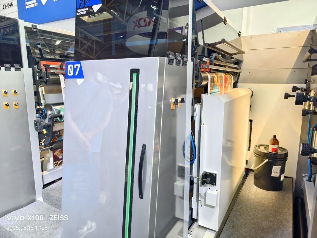 Imprimantes flexographiques à haute vitesse 8 couleurs