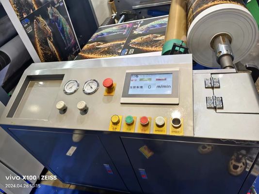 Machine d'impression à manchon type flexo pour la préimpression de cartons et de sacs de courrier