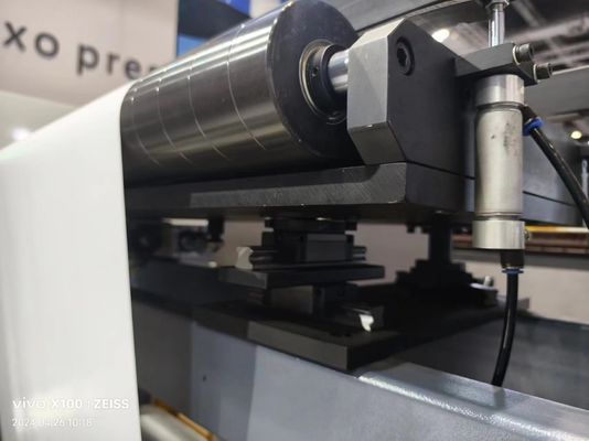Machine d'impression à manchon multi-fonctionnelle pour l'impression, le séchage et le rebond